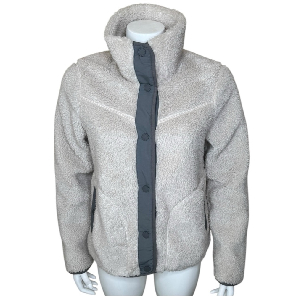 LL Bean Sherpa Fleece Jacket S Snap Front Pockets Lined Cream Gray